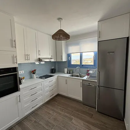 Relux Parikia (Paros)