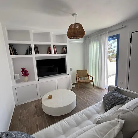 Relux Apartment Parikia (Paros)