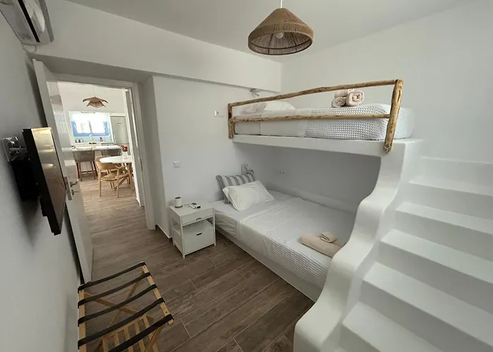 Relux Apartment Parikia (Paros)
