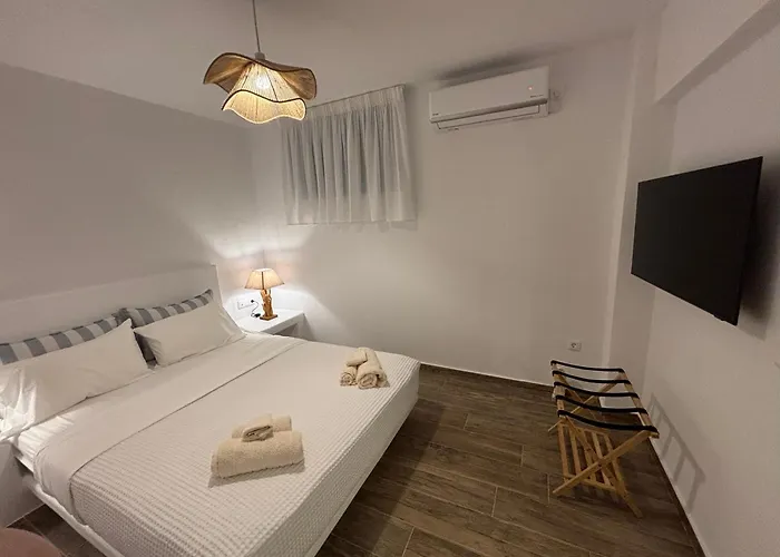 Relux Parikia (Paros)